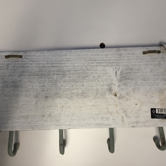 Pineapple 🍍 Hanger - Picture 2 of 3